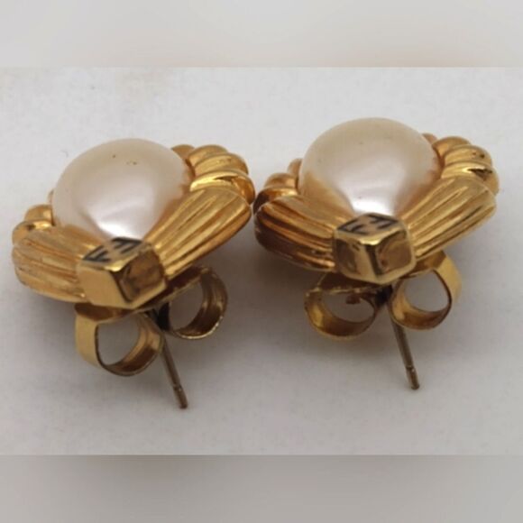 Fendi Pearl Gold Tone Vintage Pierced Earrings - Picture 7 of 13